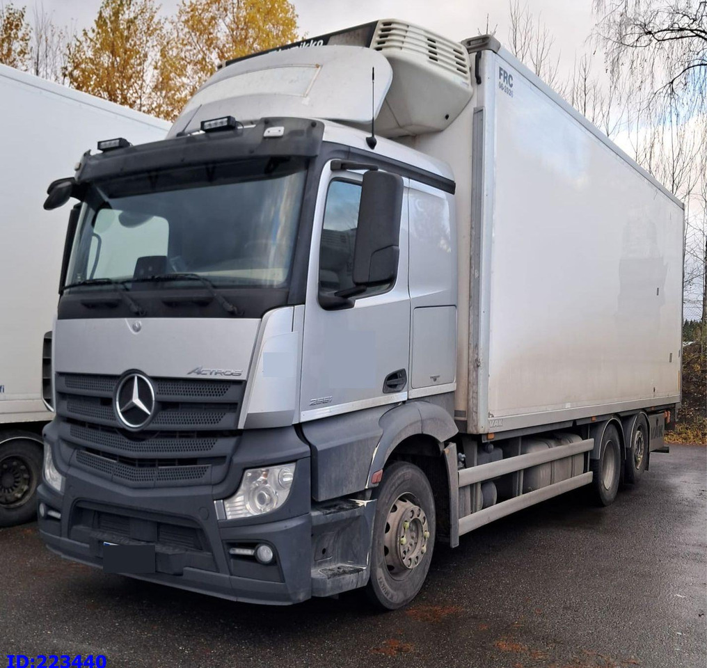 MERCEDES-BENZ Actros 2551 6x2 Euro6 - Kylbil lastbil: bild 1 MERCEDES-BENZ Actros 2551 6x2 Euro6 - Kylbil lastbil: bild 1