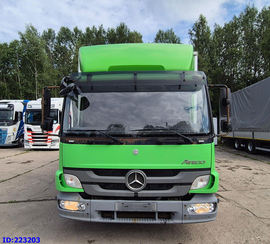 MERCEDES-BENZ Atego 818 4x2 Euro5 Manual - Lastbil med skåp: bild 2 MERCEDES-BENZ Atego 818 4x2 Euro5 Manual - Lastbil med skåp: bild 2