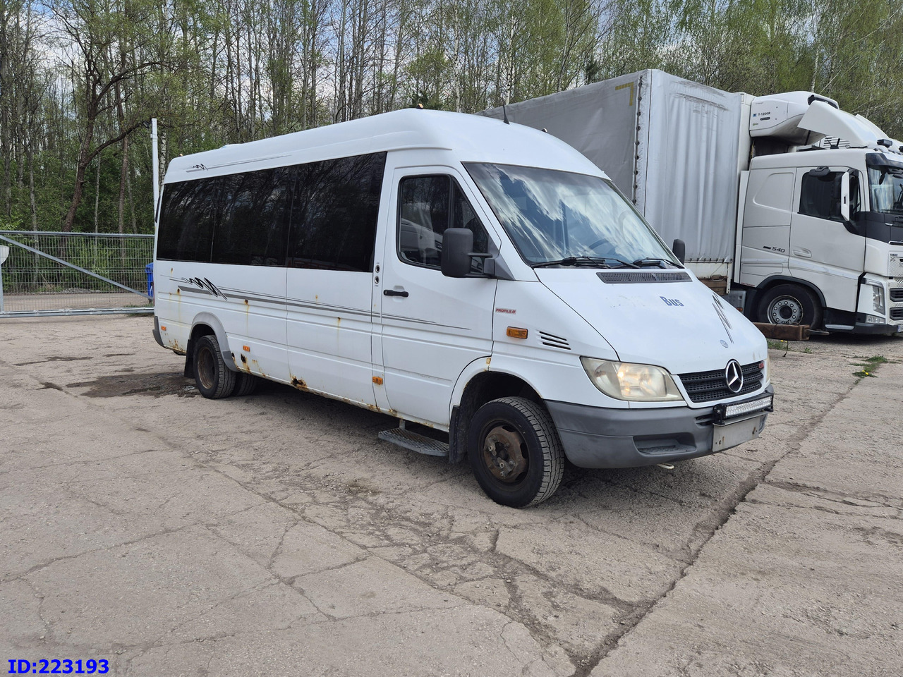 MERCEDES-BENZ Sprinter 416 VIP AC 17-seater - Minibuss, Persontransport: bild 4 MERCEDES-BENZ Sprinter 416 VIP AC 17-seater - Minibuss, Persontransport: bild 4