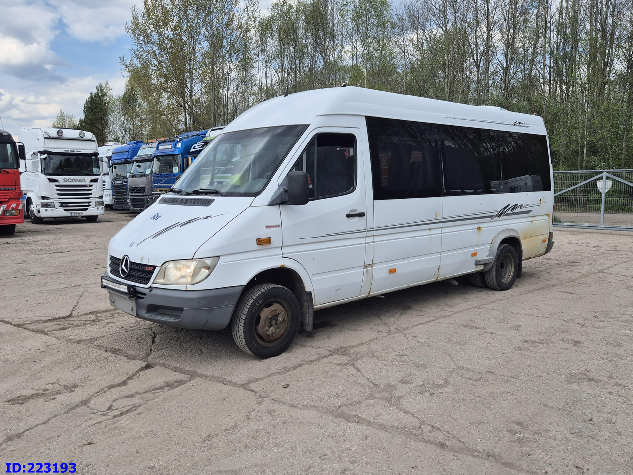 MERCEDES-BENZ Sprinter 416 VIP AC 17-seater - Minibuss, Persontransport: bild 1 MERCEDES-BENZ Sprinter 416 VIP AC 17-seater - Minibuss, Persontransport: bild 1
