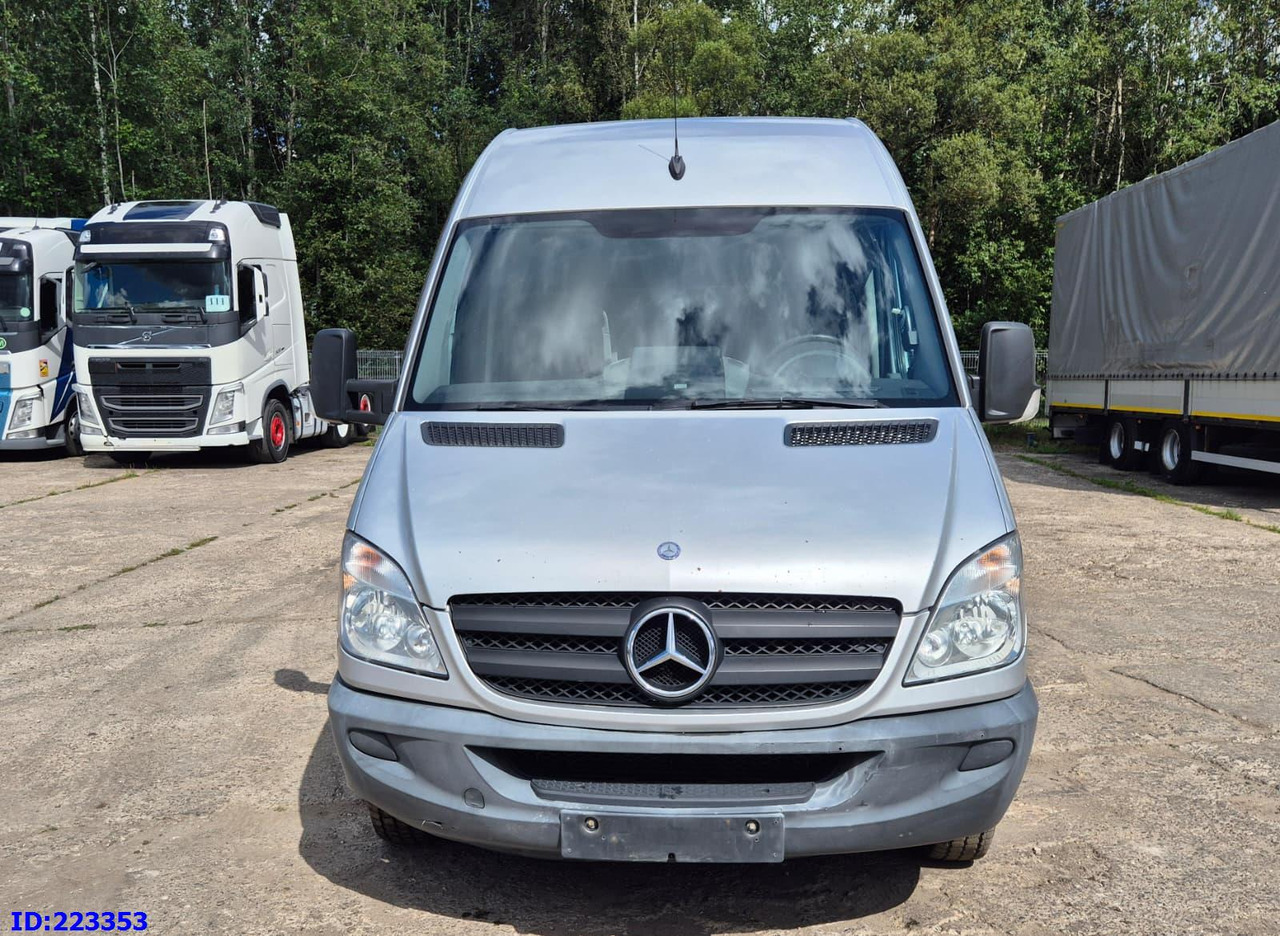 MERCEDES-BENZ Sprinter 518 - 23 Seater - Minibuss, Persontransport: bild 2 MERCEDES-BENZ Sprinter 518 - 23 Seater - Minibuss, Persontransport: bild 2