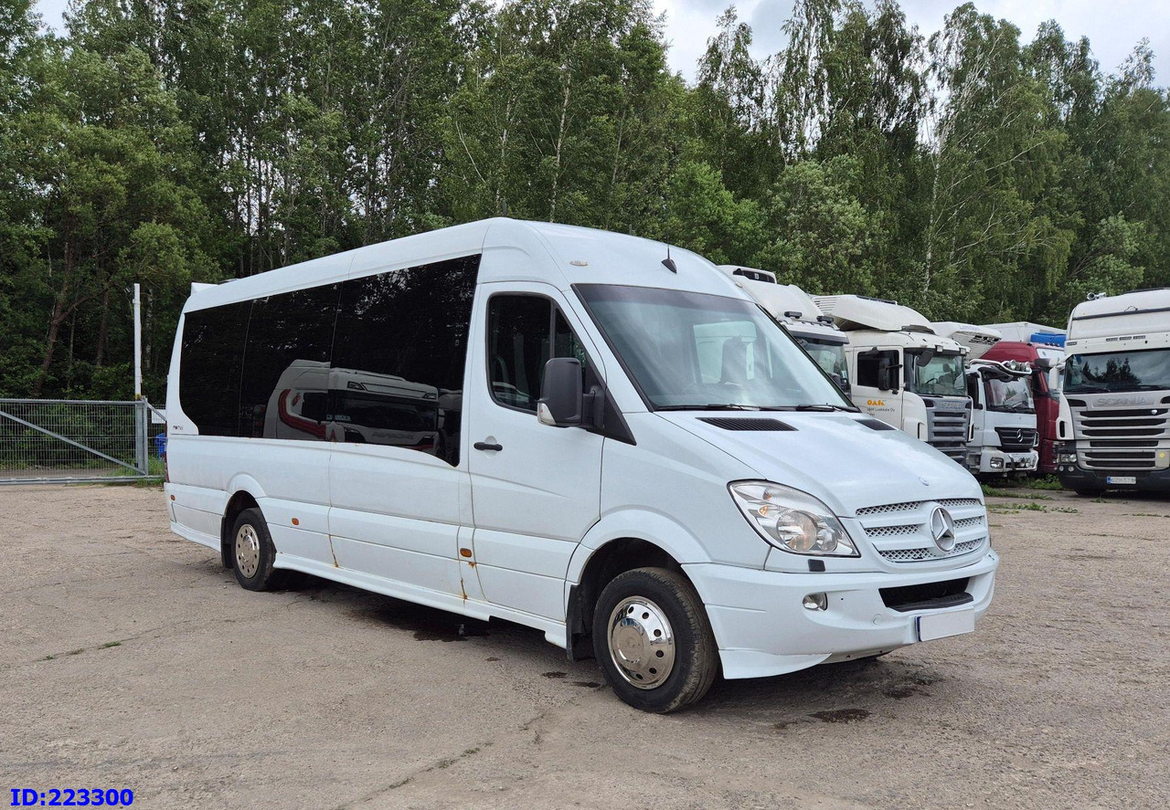 MERCEDES-BENZ Sprinter 518 VIP - 17 Seater - Minibuss, Persontransport: bild 4 MERCEDES-BENZ Sprinter 518 VIP - 17 Seater - Minibuss, Persontransport: bild 4