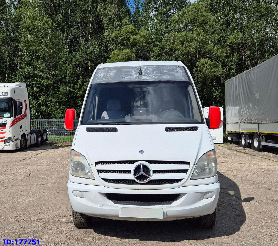 MERCEDES-BENZ Sprinter 518 - VIP - 17-seater - Minibuss, Persontransport: bild 2 MERCEDES-BENZ Sprinter 518 - VIP - 17-seater - Minibuss, Persontransport: bild 2