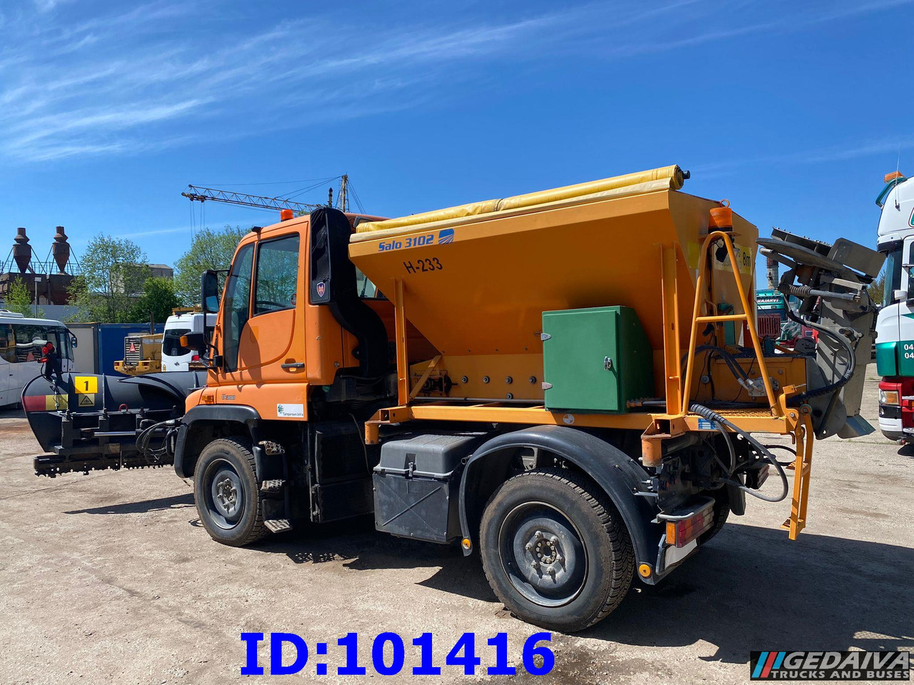 MERCEDES-BENZ Unimog U300 4X4 - Plogbil: bild 4 MERCEDES-BENZ Unimog U300 4X4 - Plogbil: bild 4