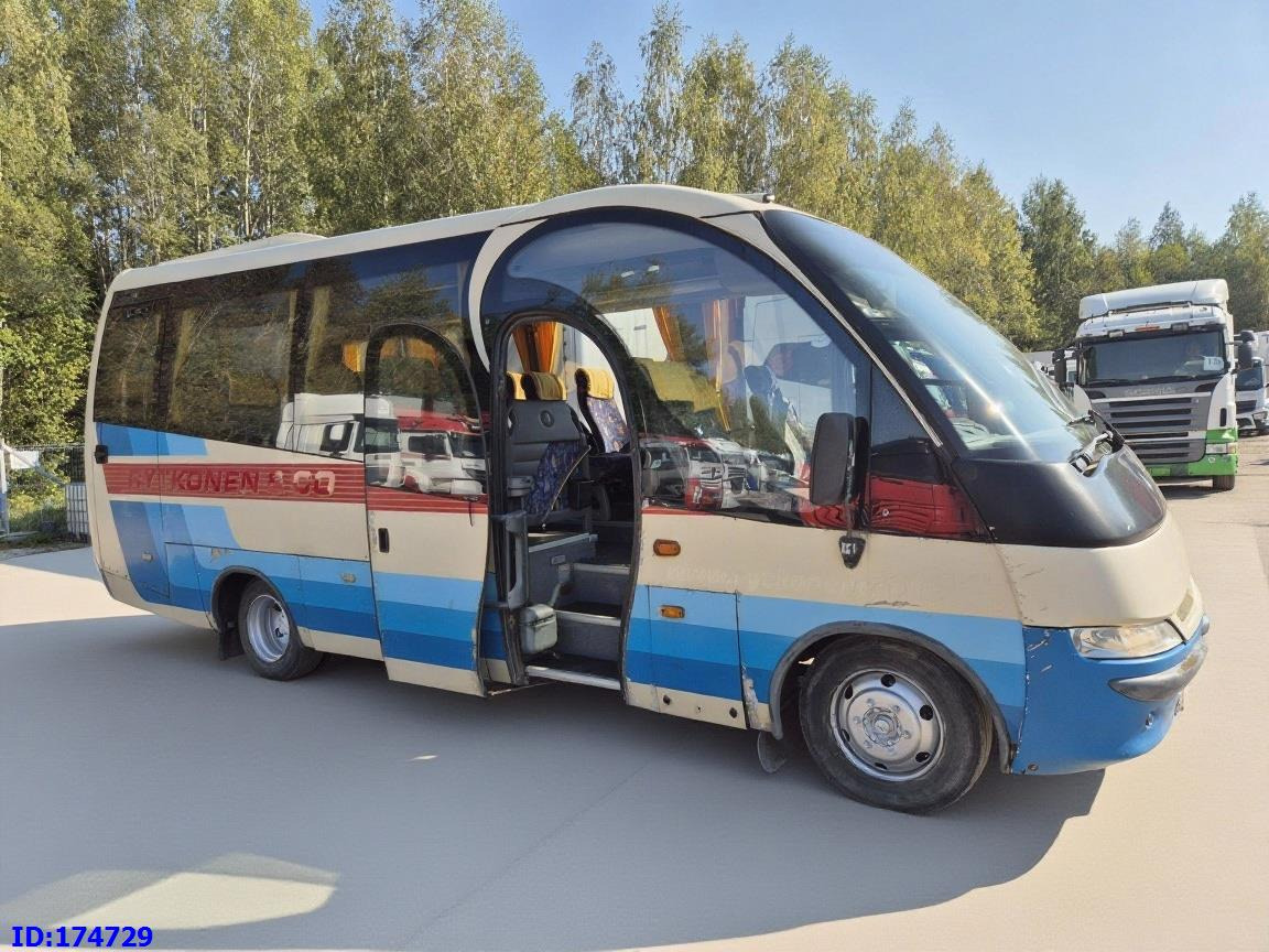 MERCEDES-BENZ Vario 815 26-Seater - Minibuss, Turistbuss: bild 4 MERCEDES-BENZ Vario 815 26-Seater - Minibuss, Turistbuss: bild 4