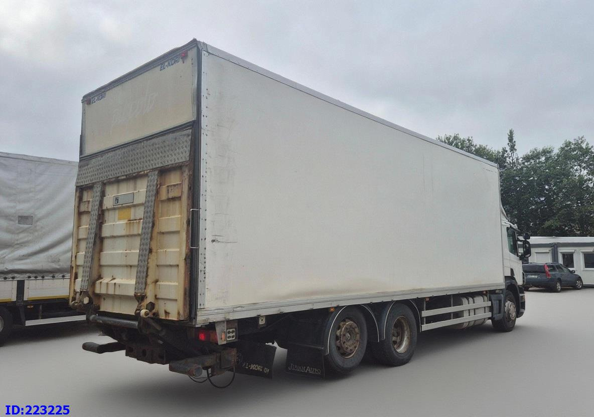 SCANIA P380 6x2 Open side box - Lastbil med skåp: bild 5 SCANIA P380 6x2 Open side box - Lastbil med skåp: bild 5