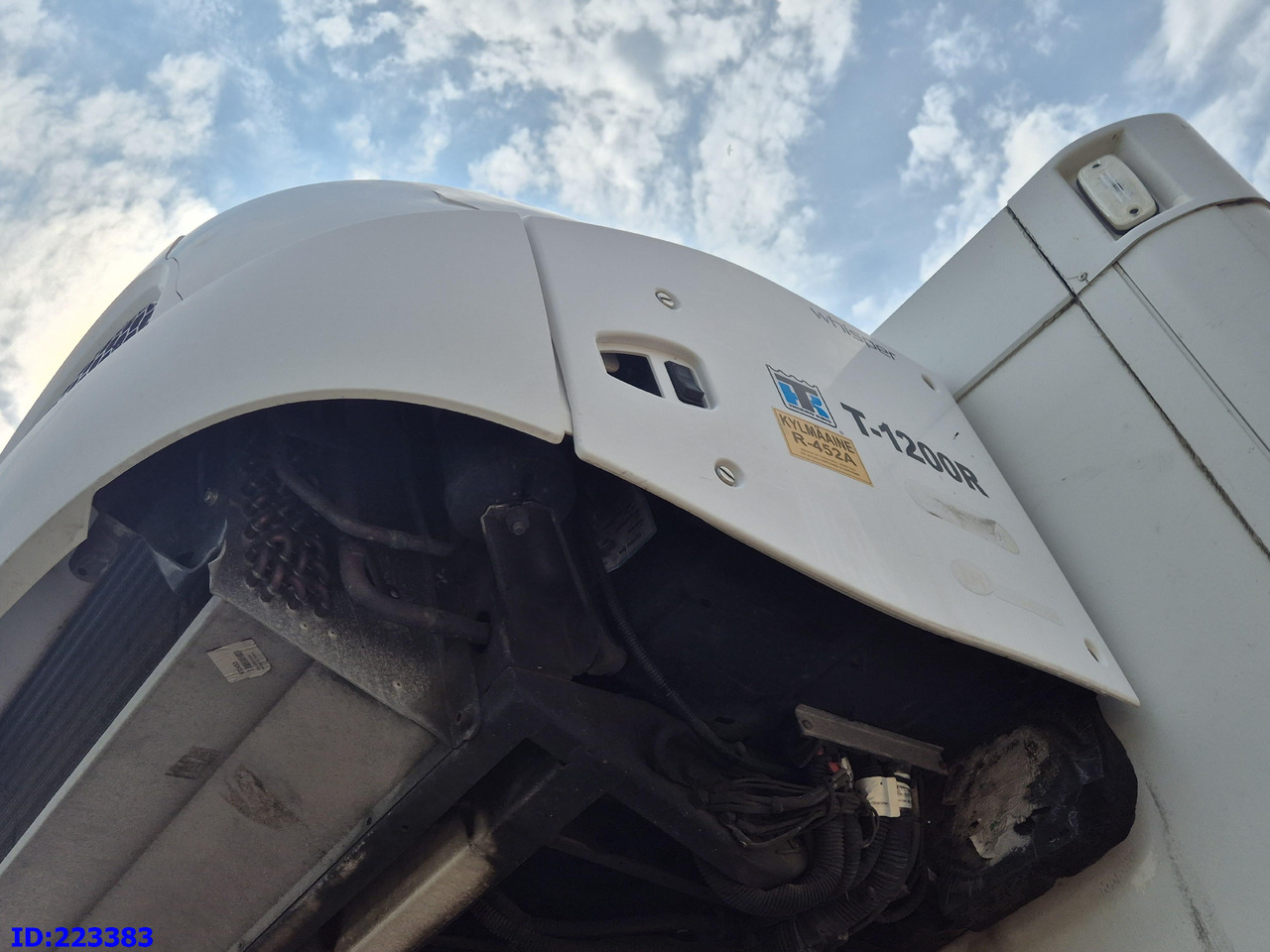 THERMO KING T1200R - Kylanläggning: bild 1 THERMO KING T1200R - Kylanläggning: bild 1