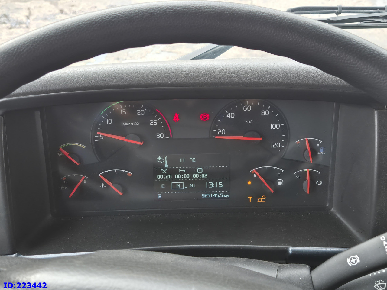 Lastbil med skåp VOLVO FH13 480HP 6X2: bild 15 Lastbil med skåp VOLVO FH13 480HP 6X2: bild 15