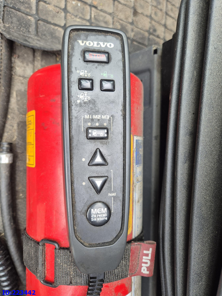 Lastbil med skåp VOLVO FH13 480HP 6X2: bild 13 Lastbil med skåp VOLVO FH13 480HP 6X2: bild 13