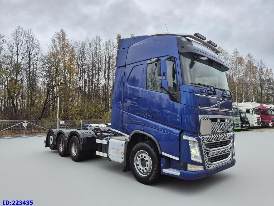 VOLVO FH13 540HP 8x4 (steering axle) - Chassi lastbil: bild 4 VOLVO FH13 540HP 8x4 (steering axle) - Chassi lastbil: bild 4