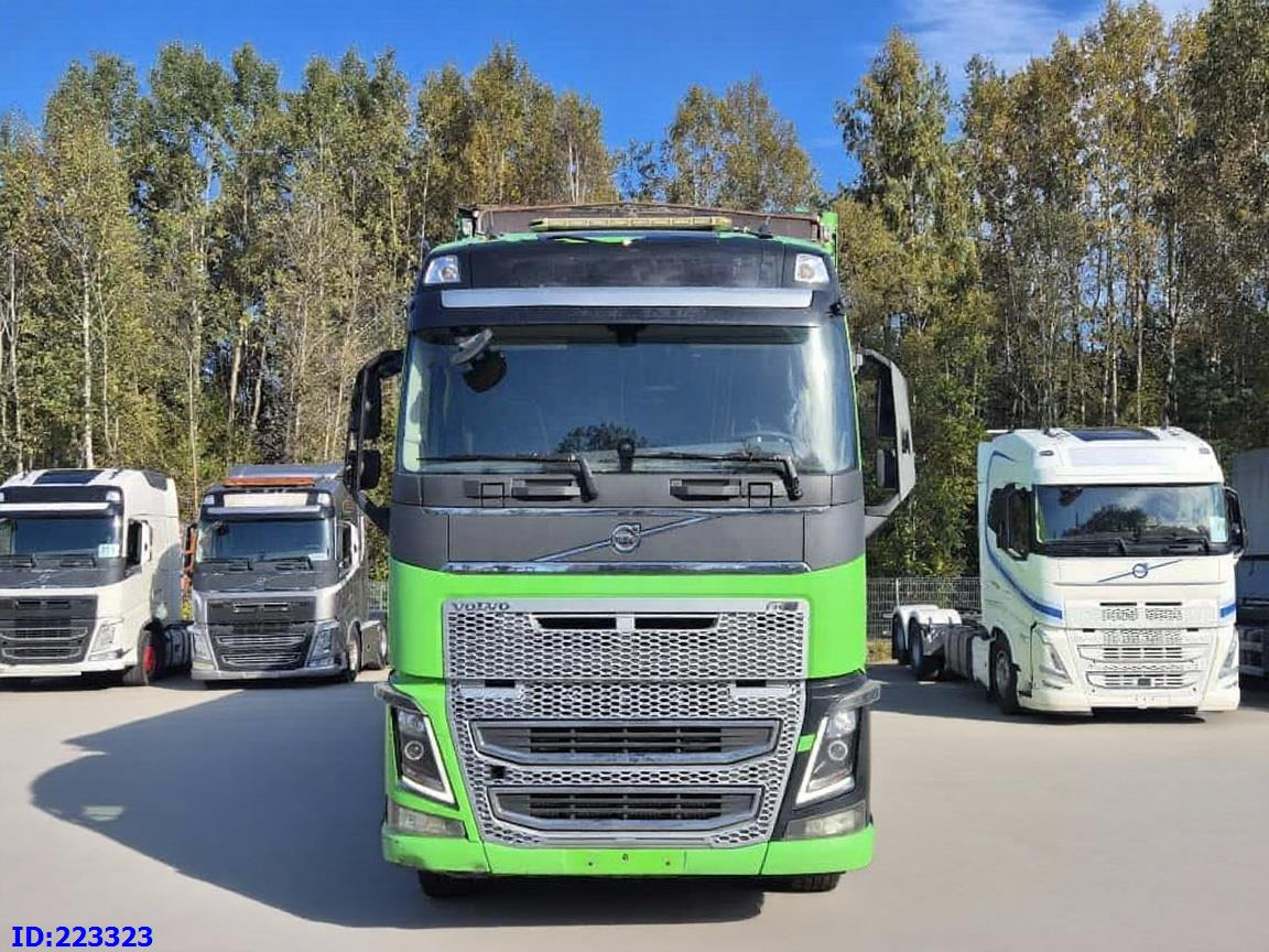 VOLVO FH16 750HP - 8x4 -Big Axles - Lastbil med skåp: bild 2 VOLVO FH16 750HP - 8x4 -Big Axles - Lastbil med skåp: bild 2