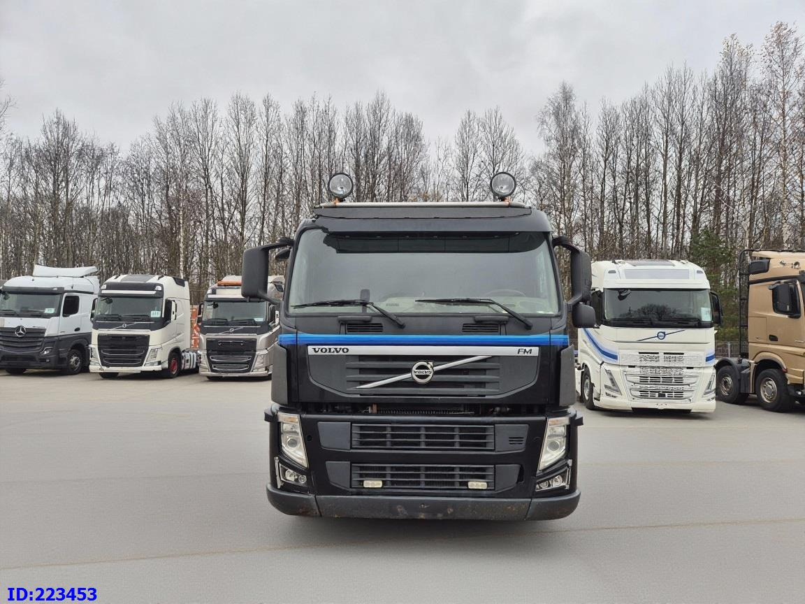 VOLVO FM11 450HP 6x2 TANK 16000 l / VACUUM JUROP PR 150 / ASENIZACYJNY / Euro5 / Steering Axle - Tankbil: bild 2 VOLVO FM11 450HP 6x2 TANK 16000 l / VACUUM JUROP PR 150 / ASENIZACYJNY / Euro5 / Steering Axle - Tankbil: bild 2