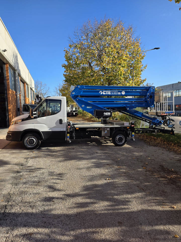 CTE ZED 25 - Billift: bild 1 CTE ZED 25 - Billift: bild 1