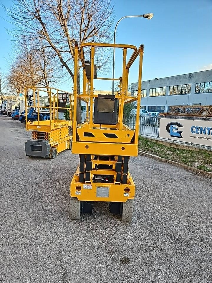 Haulotte Compact 10 N - Saxlift: bild 2 Haulotte Compact 10 N - Saxlift: bild 2