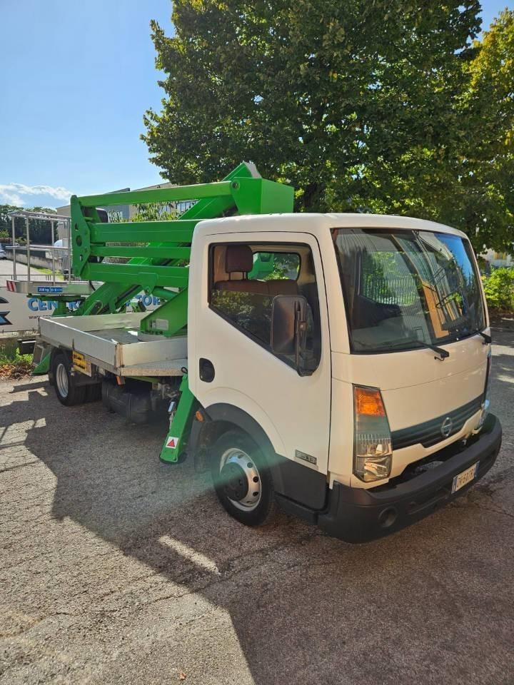 Isoli PNT 205  - Billift: bild 2 Isoli PNT 205  - Billift: bild 2