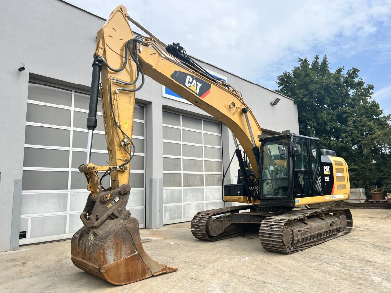 Caterpillar 320 EL (110649) - Bandgrävare: bild 2 Caterpillar 320 EL (110649) - Bandgrävare: bild 2