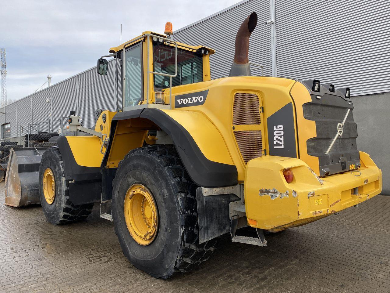 Volvo L220G - Hjullastare: bild 2 Volvo L220G - Hjullastare: bild 2