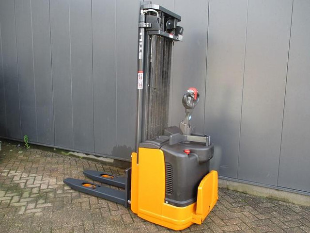 Still EGV S14 - Staplare: bild 1 Still EGV S14 - Staplare: bild 1