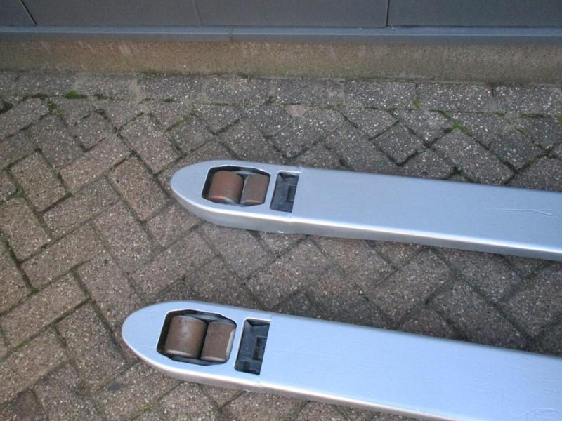 Still EXU 16 - Låglyftar: bild 5 Still EXU 16 - Låglyftar: bild 5