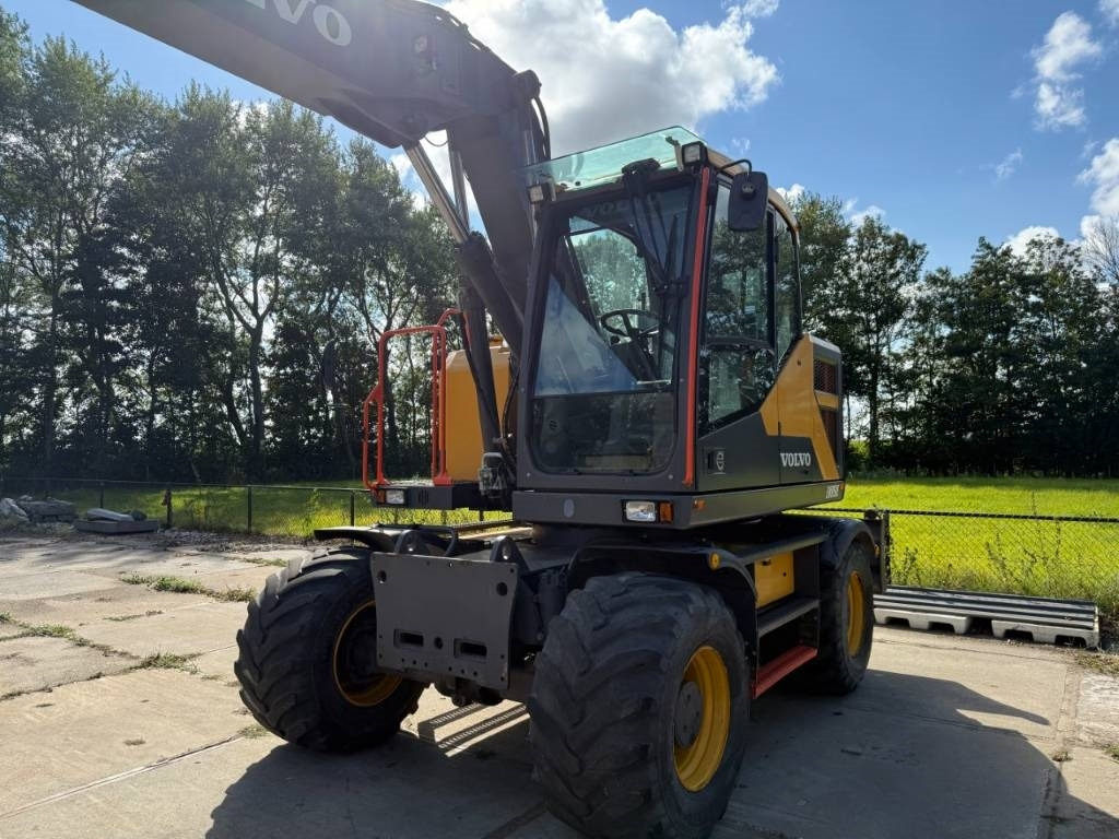 Volvo EWR 150 E - Grävmaskin på däck: bild 3 Volvo EWR 150 E - Grävmaskin på däck: bild 3
