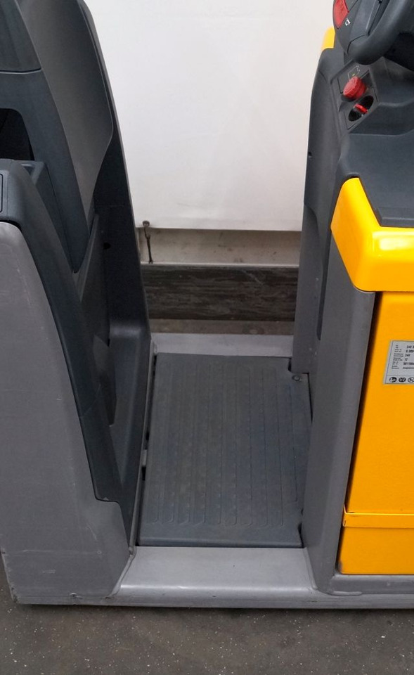 Jungheinrich ECE225 - Plocktruck: bild 5 Jungheinrich ECE225 - Plocktruck: bild 5