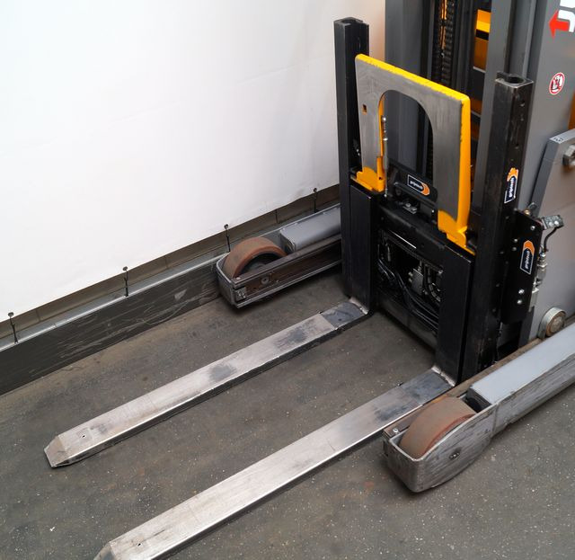 Jungheinrich ETV216 - Skjutstativtruck: bild 3 Jungheinrich ETV216 - Skjutstativtruck: bild 3