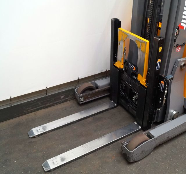 Jungheinrich ETV216 - Skjutstativtruck: bild 3 Jungheinrich ETV216 - Skjutstativtruck: bild 3