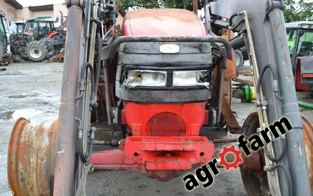 McCormick MC 115 110 skrzynia most silnik piasta zwolnica obudowa - Växellåda för Lantbruksmaskiner: bild 2 McCormick MC 115 110 skrzynia most silnik piasta zwolnica obudowa - Växellåda för Lantbruksmaskiner: bild 2