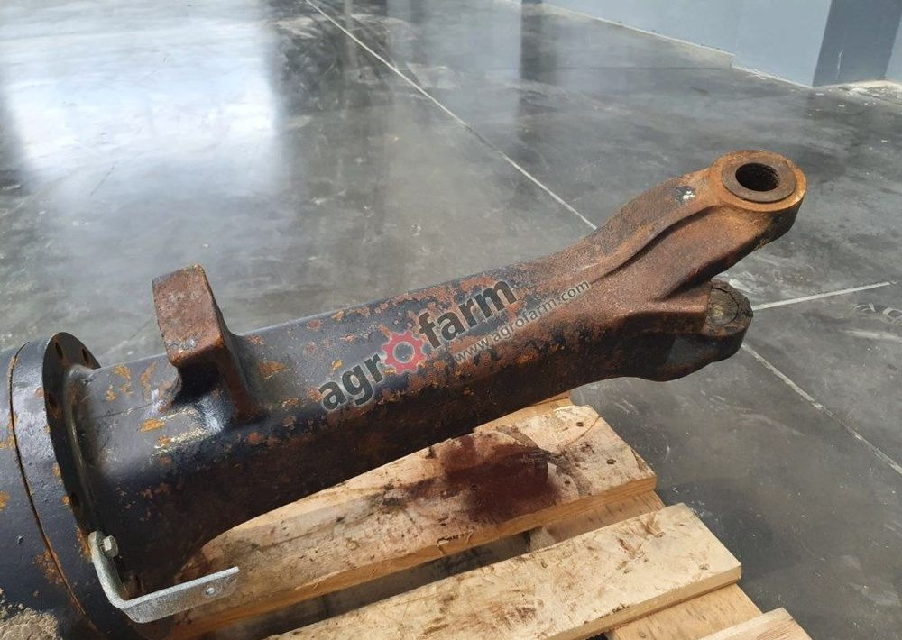 OBUDOWA MOSTU DEUTZ DX 4.10 4.30 4.50 10178 - Transmission: bild 1 OBUDOWA MOSTU DEUTZ DX 4.10 4.30 4.50 10178 - Transmission: bild 1