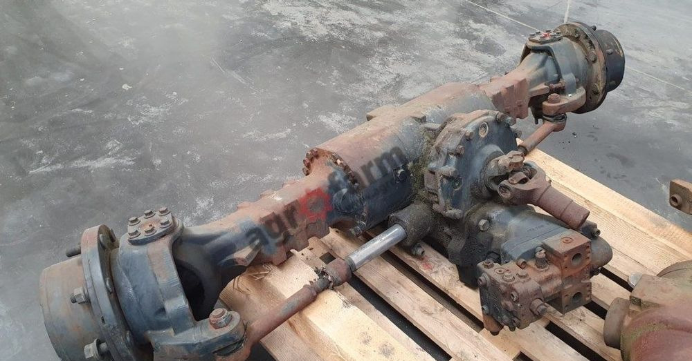 Przedni most, oś Massey Ferguson 8925 4240058M1 - Transmission: bild 1 Przedni most, oś Massey Ferguson 8925 4240058M1 - Transmission: bild 1