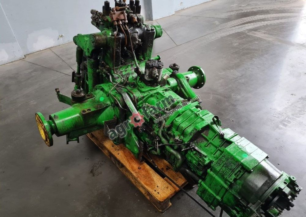 Skrzynia biegów, most tylny John Deere 6320 - Växellåda: bild 3 Skrzynia biegów, most tylny John Deere 6320 - Växellåda: bild 3