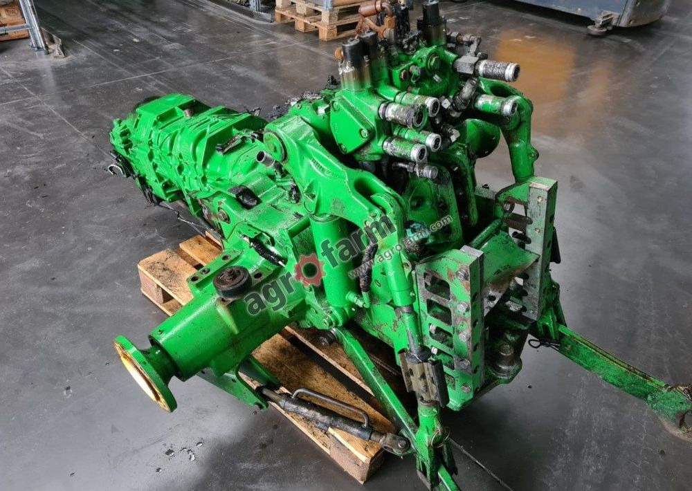 Skrzynia biegów, most tylny John Deere 6320 - Växellåda: bild 2 Skrzynia biegów, most tylny John Deere 6320 - Växellåda: bild 2