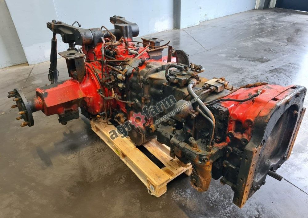 Skrzynia biegów, most tylny McCormick MTX 155 - Växellåda: bild 1 Skrzynia biegów, most tylny McCormick MTX 155 - Växellåda: bild 1