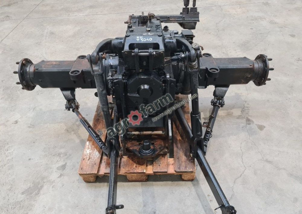 Tylny most New Holland T5040 87700831 - Växellåda: bild 3 Tylny most New Holland T5040 87700831 - Växellåda: bild 3