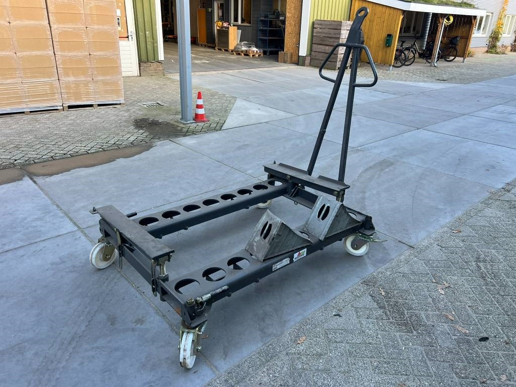 Claas / Fliegl Cargos transport kar - Ensilagevagn: bild 4 Claas / Fliegl Cargos transport kar - Ensilagevagn: bild 4