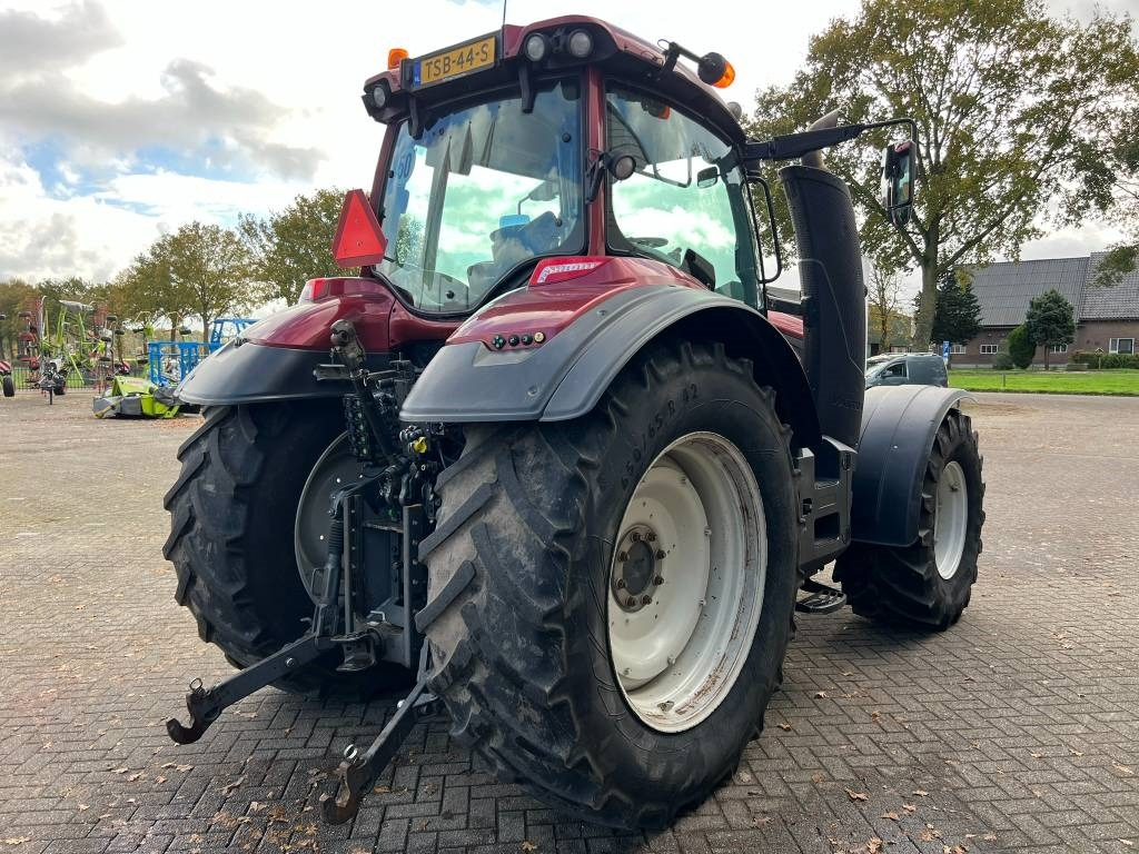 Valtra T 174 Versu - Traktor: bild 5 Valtra T 174 Versu - Traktor: bild 5