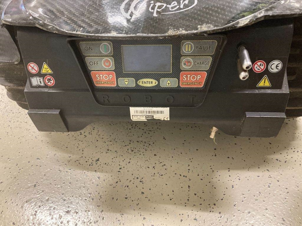 Wiper Yard (10000 m2) - Gräsklippare: bild 5 Wiper Yard (10000 m2) - Gräsklippare: bild 5