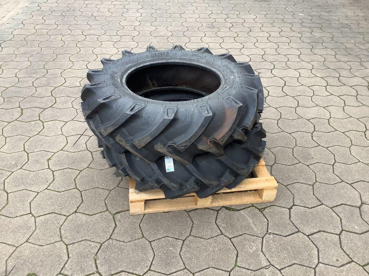 BKT 11.2-20 - Däck: bild 1 BKT 11.2-20 - Däck: bild 1