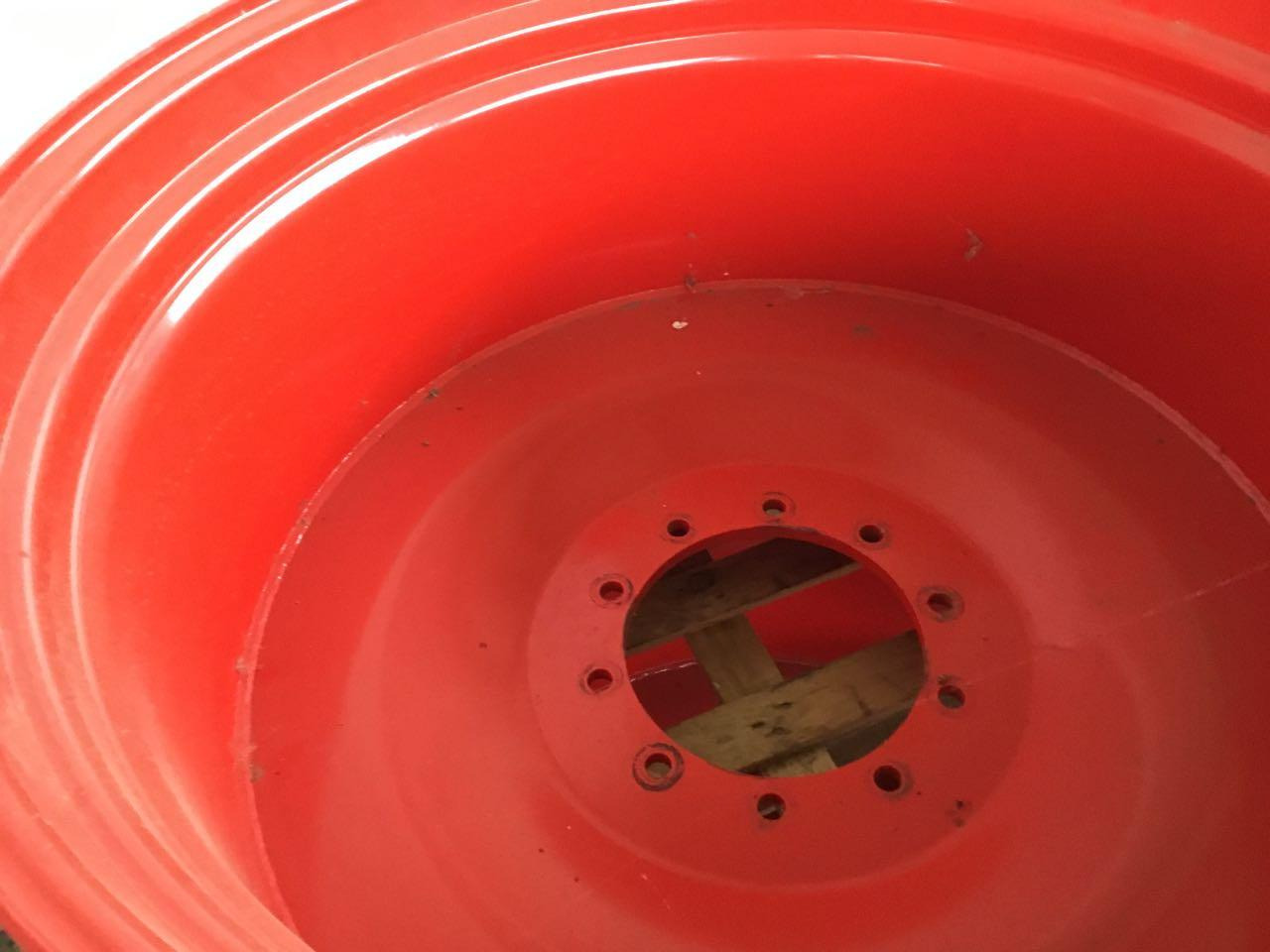 Felgen 23x42, Spur 2050mm , Fendt 900 - Fälg: bild 2 Felgen 23x42, Spur 2050mm , Fendt 900 - Fälg: bild 2