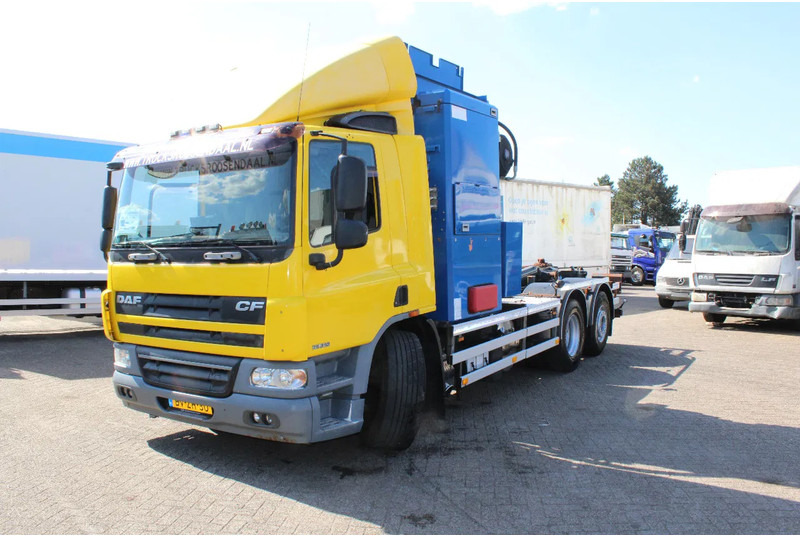 DAF CF 75 .310 + 6X2 STEERING - Sopbil: bild 4 DAF CF 75 .310 + 6X2 STEERING - Sopbil: bild 4