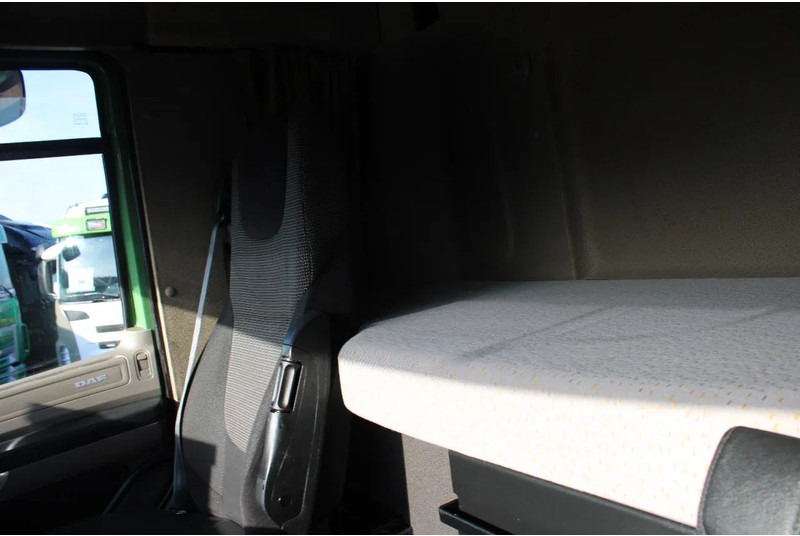 Lastväxlare lastbil DAF CF 85.460 8X4 + 30 TON VDL hook + euro 5: bild 14 Lastväxlare lastbil DAF CF 85.460 8X4 + 30 TON VDL hook + euro 5: bild 14