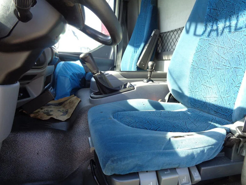 DAF LF55.180 + MANUAL + LIFT - Kapellbil: bild 5 DAF LF55.180 + MANUAL + LIFT - Kapellbil: bild 5