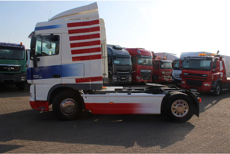 DAF XF 105 105.410 + EURO 5+ 330 KM!! - Dragbil: bild 4 DAF XF 105 105.410 + EURO 5+ 330 KM!! - Dragbil: bild 4