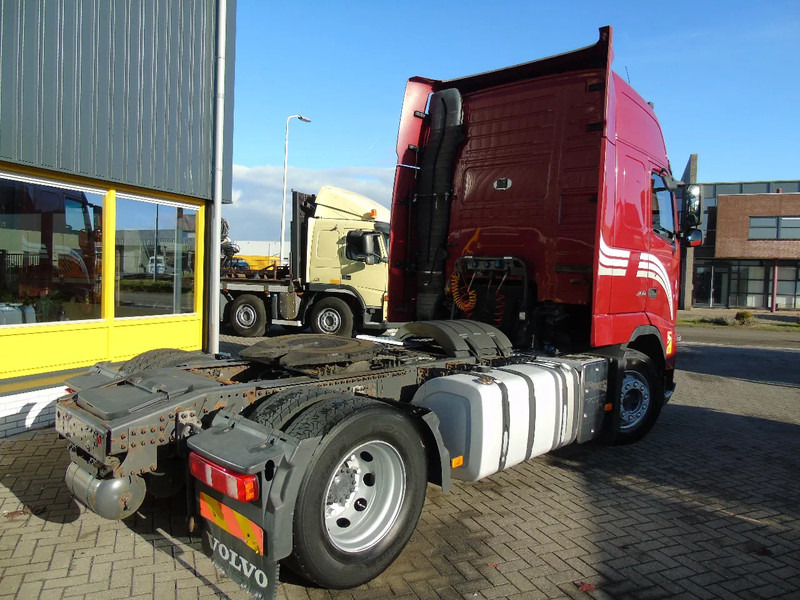 Volvo FH 460 + XL CABINE + EURO 5+ MANUAL - Dragbil: bild 3 Volvo FH 460 + XL CABINE + EURO 5+ MANUAL - Dragbil: bild 3