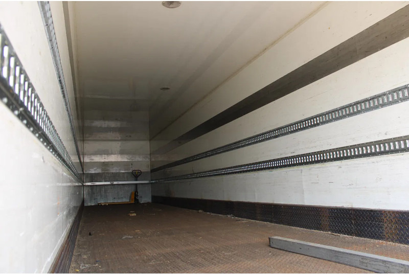 Groenewegen 3x BPW +3 TONS lift - Skåp semitrailer: bild 5 Groenewegen 3x BPW +3 TONS lift - Skåp semitrailer: bild 5