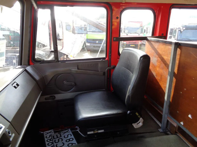 Iveco 135-17 Manual + Firetruck - Släck/ Räddningsvagn: bild 5 Iveco 135-17 Manual + Firetruck - Släck/ Räddningsvagn: bild 5