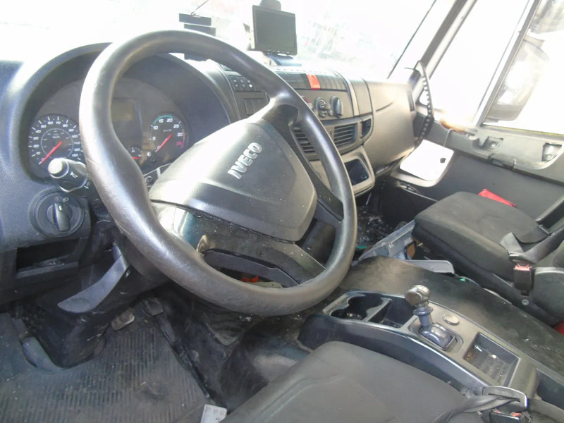 Iveco Eurocargo 120E22 + BROKEN ENGINE + EURO 6 - Lastbil med skåp: bild 5 Iveco Eurocargo 120E22 + BROKEN ENGINE + EURO 6 - Lastbil med skåp: bild 5