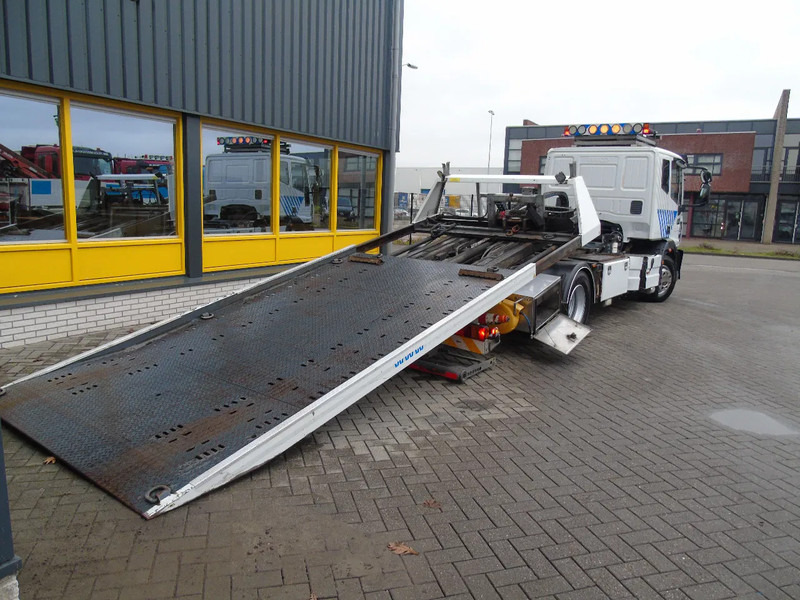 Iveco Eurocargo 140E25 + FULL SYSTEM + TOWING - Biltransportbil lastbil: bild 5 Iveco Eurocargo 140E25 + FULL SYSTEM + TOWING - Biltransportbil lastbil: bild 5