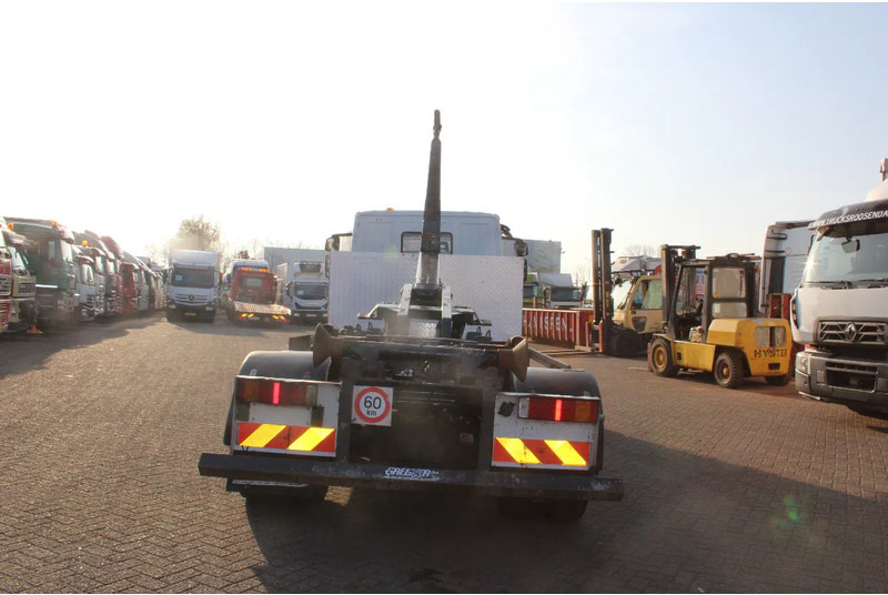 Iveco Eurocargo 150E18 + manual + 3p - Lastväxlare lastbil: bild 3 Iveco Eurocargo 150E18 + manual + 3p - Lastväxlare lastbil: bild 3