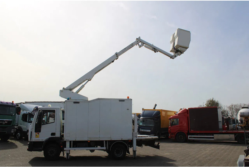 Iveco Eurocargo 120EL18 + COMET + EURO 5 - Lastbil: bild 4 Iveco Eurocargo 120EL18 + COMET + EURO 5 - Lastbil: bild 4